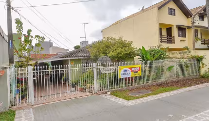 Casa com 5 quartos à venda na Rua Engenheiro Alberto Monteiro de Carvalho, 919, Capão da Imbuia, Curitiba, 217 m2 por R$ 750.000