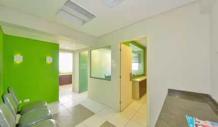 Sala comercial à venda na Rua Quinze de Novembro, 2175, Centro, São José dos Pinhais, 35 m2 por R$ 210.000
