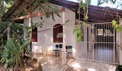 Casa com 4 quartos à venda na Avenida Floriano Peixoto, 4639, Rainha do Mar, Itapoá, 90 m2 por R$ 390.000