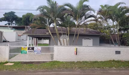 Casa com 4 quartos para alugar na RUA ORMINDO BAPTISTA DA SILVA, 29, Itapema do Norte, Itapoá, 142 m2 por R$ 3.253