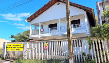 Casa com 5 quartos à venda na Rua João Horácio Vieira, 215, Centro, Itapoá, 145 m2 por R$ 530.000