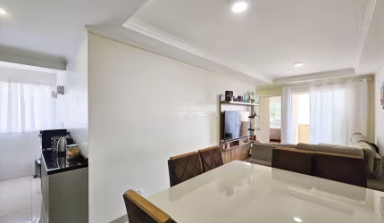 Apartamento com 3 quartos à venda na Rua Professora Marieta de Souza e Silva, 597, Afonso Pena, São José dos Pinhais, 48 m2 por R$ 240.000