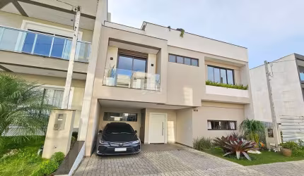 Casa em condomínio fechado com 3 quartos à venda na Rua Augusto Criminácio, 106, Iná, São José dos Pinhais, 195 m2 por R$ 1.250.000