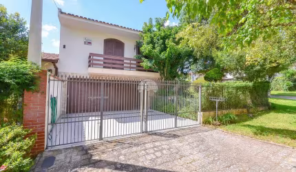 Casa com 4 quartos à venda na Rua Doutor Nelson de Souza Pinto, 391, São Lourenço, Curitiba, 332 m2 por R$ 1.200.000