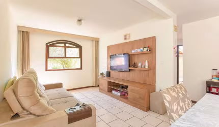Casa com 3 quartos à venda na Rua Engenheiro Silvio Teixeira Pinto, 191, Atuba, Pinhais, 90 m2 por R$ 520.000