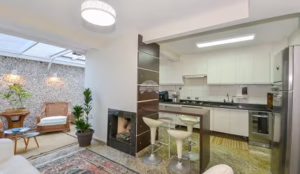 Casa em condomínio fechado com 4 quartos à venda na Rua Euclides Bandeira, 1891, Centro Cívico, Curitiba, 139 m2 por R$ 876.000