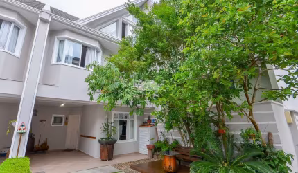 Casa em condomínio fechado com 4 quartos à venda na Rua Bandeirantes Dias Cortes, 201, Jardim Social, Curitiba, 176 m2 por R$ 1.200.000
