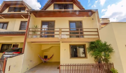 Casa em condomínio fechado com 3 quartos à venda na Rua Arcésio Guimarães, 760, Jardim Social, Curitiba, 132 m2 por R$ 765.000