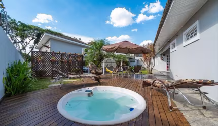 Casa com 4 quartos à venda na Rua Vicente Ciccarino, 1100, Boa Vista, Curitiba, 323 m2 por R$ 1.890.000