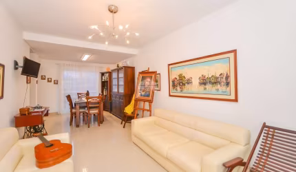 Casa com 3 quartos à venda na Rua Doutor Ennio Marçal, 278, Tingui, Curitiba, 115 m2 por R$ 600.000