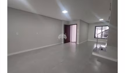 Casa com 3 quartos à venda na Rua Erwino Kieper, 118, Atiradores, Joinville, 155 m2 por R$ 1.079.000