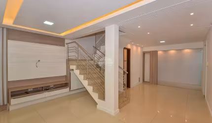 Casa em condomínio fechado com 3 quartos à venda na Rua Itatiaia, 1793, Portão, Curitiba, 185 m2 por R$ 1.030.000