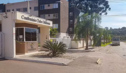 Apartamento com 2 quartos à venda na Rua Maria Joaquina Vaz, 760, Jardim Itaqui, Campo Largo, 52 m2 por R$ 166.000