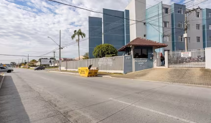 Apartamento com 2 quartos à venda na Avenida Santa Bernadethe, 730, Fanny, Curitiba, 52 m2 por R$ 277.000