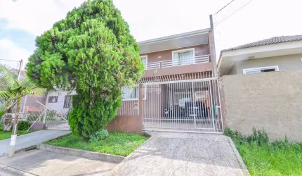 Casa com 4 quartos à venda na Rua Tereza dos Santos Rocha, 5319, Loteamento Marinoni, Almirante Tamandaré, 170 m2 por R$ 550.000