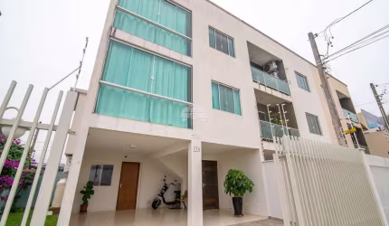 Casa com 3 quartos à venda na Rua Pernambuco, 174, Silveira da Motta, São José dos Pinhais, 124 m2 por R$ 699.000