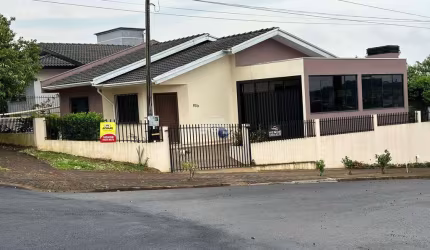Casa com 2 quartos à venda na Rua Abrão Ribeiro, 830, Paulo Afonso, Pato Branco, 93 m2 por R$ 360.000