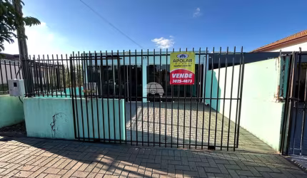 Casa com 3 quartos à venda na Rua São Francisco, 261, Sudoeste, Pato Branco, 60 m2 por R$ 300.000