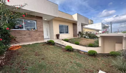 Casa com 3 quartos à venda na Rua Xingu, 1644, Centro, Pato Branco, 330 m2 por R$ 1.798.000