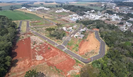Terreno à venda na RUA ALVIRA CADORIN CALDATTO, 00, Cadorin, Pato Branco, 393 m2 por R$ 197.600