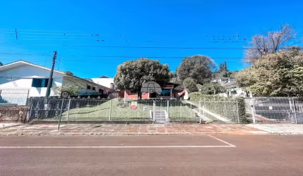 Casa com 3 quartos à venda na Rua Luiz Favretto, 331, Centro, Pato Branco, 220 m2 por R$ 850.000