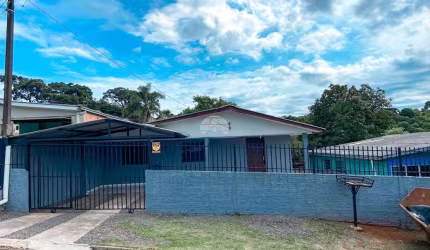 Casa com 3 quartos à venda na Rua Sebastião Rodrigues, 169, Jardim Floresta, Pato Branco, 88 m2 por R$ 259.000