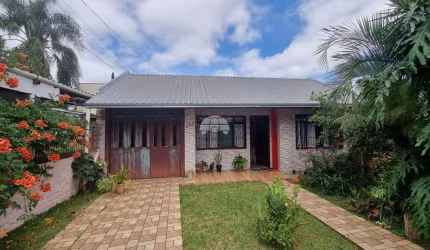 Casa com 3 quartos à venda na Rua Possidio Salomoni, 987, São Vicente, Pato Branco, 120 m2 por R$ 450.000