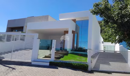 Casa com 5 quartos à venda na Rua Mauricio Batista Menosso, 149, Industrial, Pato Branco, 229 m2 por R$ 1.450.000