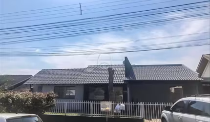 Casa com 3 quartos à venda na Rua Doutor Murici, 130, Jardim Primavera, Pato Branco, 162 m2 por R$ 789.000