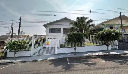Casa com 3 quartos à venda na RUA RUA CARLOS CALDART, 67, Bancários, Pato Branco, 140 m2 por R$ 598.000