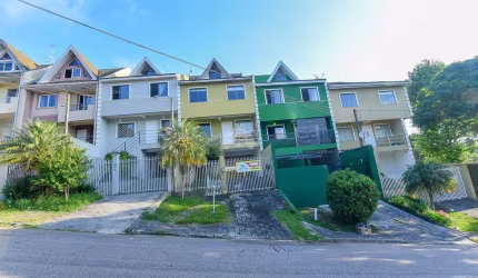 Casa com 4 quartos à venda na Rua Pedro Romildo Dall Stella, 270, Pilarzinho, Curitiba, 207 m2 por R$ 750.000