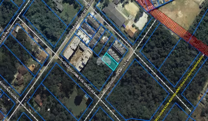 Terreno à venda na Rua Acyrdo Rasmussen, 421, Santa Cândida, Curitiba, 544 m2 por R$ 370.000
