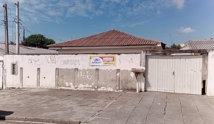 Casa com 3 quartos à venda na Rua Angola, 522, Pineville, Pinhais, 150 m2 por R$ 450.000