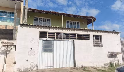 Casa com 3 quartos à venda na Rua Major Vicente de Castro, 99, Vila Militar I, Piraquara, 210 m2 por R$ 380.000