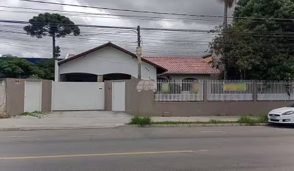 Casa com 4 quartos à venda na Rua Mandaguaçu, 566, Emiliano Perneta, Pinhais, 220 m2 por R$ 1.550.000