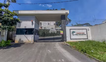 Terreno em condomínio fechado à venda na Rua Júlio Jordão, 140, Jardim João Paulo II, Colombo, 374 m2 por R$ 150.000
