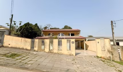 Casa com 4 quartos à venda na Rua José Leal Fontoura, 1213, Centro, Colombo, 250 m2 por R$ 840.000