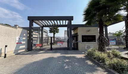 Apartamento com 2 quartos à venda na Rua Felício Kania, 1683, Jardim Monza, Colombo, 38 m2 por R$ 235.000