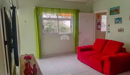 Apartamento com 2 quartos à venda na Travessa Heródoto, 18, Vila São Lucas, Colombo, 50 m2 por R$ 185.000