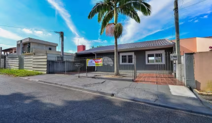 Casa com 3 quartos à venda na Rua Dona Paulina, 161, Bacacheri, Curitiba, 131 m2 por R$ 790.000
