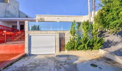 Casa com 4 quartos à venda na Rua Elízio Honorato dos Santos, 105, Cidade Industrial, Curitiba, 125 m2 por R$ 690.000