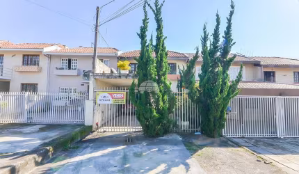 Casa com 3 quartos à venda na Rua Tenente Tito Teixeira de Castro, 1968, Boqueirão, Curitiba, 169 m2 por R$ 570.000