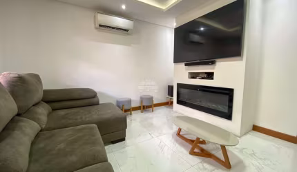 Casa com 3 quartos à venda na Rua Lapa, 796, Cruzeiro, São José dos Pinhais, 208 m2 por R$ 850.000