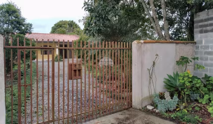 Casa com 2 quartos à venda na Rua Miguel Grassi, 603, Guatupê, São José dos Pinhais, 136 m2 por R$ 420.000