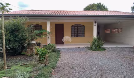 Casa com 2 quartos à venda na Rua Miguel Grassi, 603, Guatupê, São José dos Pinhais, 136 m2 por R$ 420.000