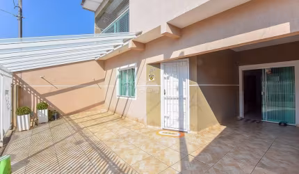 Casa com 4 quartos à venda na Rua Maria de Nazareth Athayde, 178, Umbará, Curitiba, 116 m2 por R$ 450.000