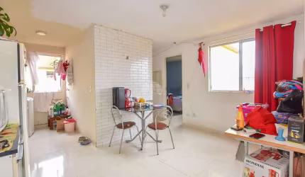 Apartamento com 2 quartos à venda na Rua Alexandro Glenski, 1027, Ganchinho, Curitiba, 42 m2 por R$ 145.000