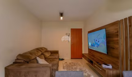 Apartamento com 3 quartos à venda na Rua Anneliese Gellert Krigsner, 3202, Iná, São José dos Pinhais, 57 m2 por R$ 275.000