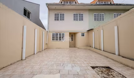 Casa com 3 quartos à venda na Rua Capitão Varassin, 440, Capão da Imbuia, Curitiba, 238 m2 por R$ 789.000