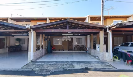 Casa em condomínio fechado com 3 quartos à venda na Rua Irineu Chempcek, 139, Estação, Araucária, 120 m2 por R$ 380.000